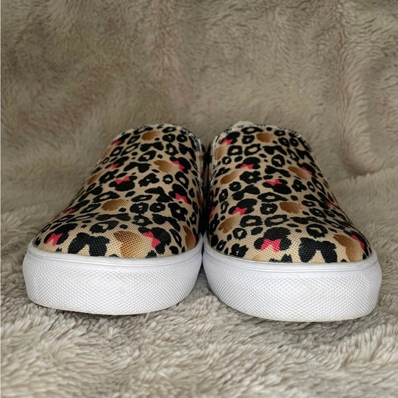Minnie Mouse Cheetah print Vans - like shoes - Picture 6 of 9